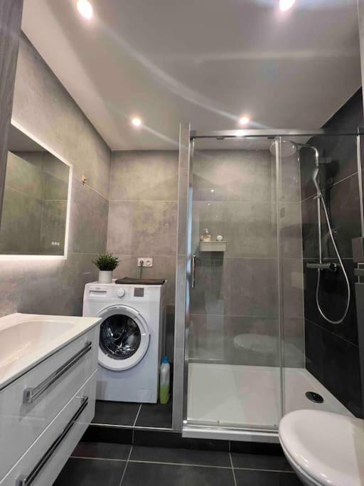 Adorable Appartement Strasbourg Neudorf Parking Sous Sol מראה חיצוני תמונה
